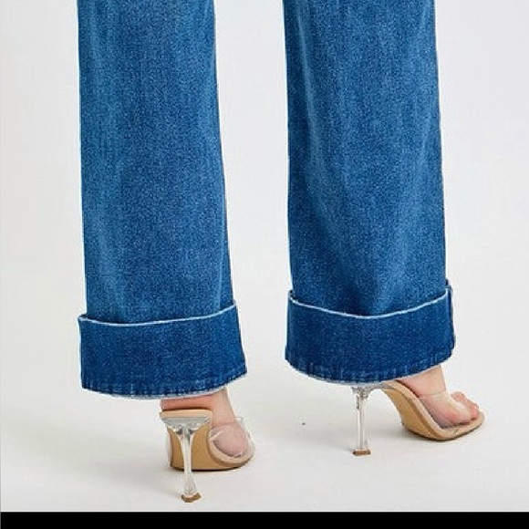 Tummy Control High Rise Wide Cuffed Ankle Denim - Picture 4 of 5